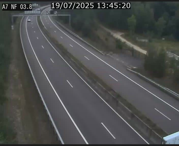 <h2>Webcam autoroute A7 au Luxembourg à la sortie du Tunnel Stafelter vers le Nord</h2>