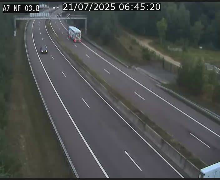<h2>Webcam autoroute A7 au Luxembourg à la sortie du Tunnel Stafelter vers le Nord</h2>