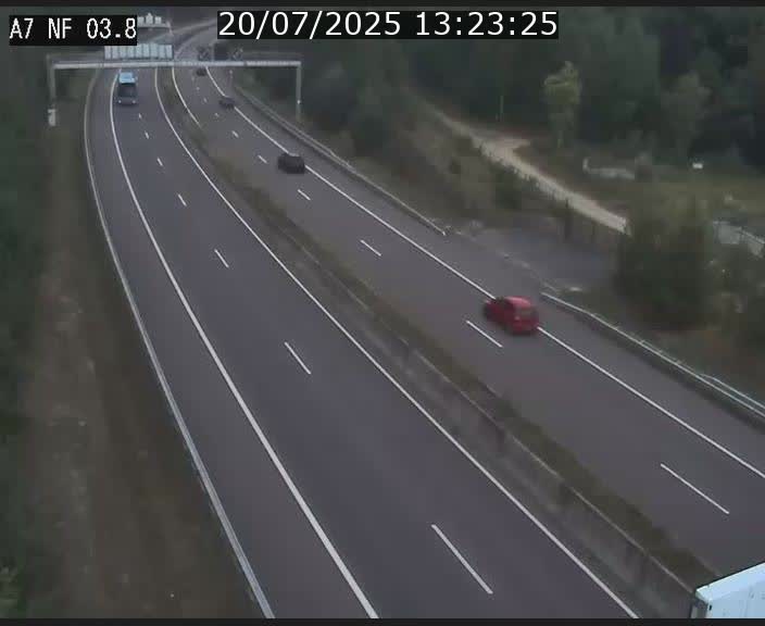 <h2>Webcam autoroute A7 au Luxembourg à la sortie du Tunnel Stafelter vers le Nord</h2>