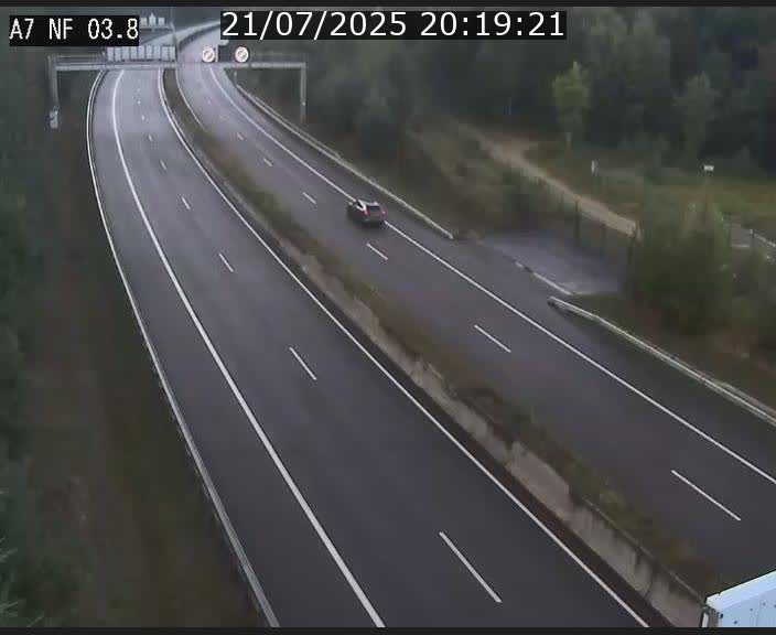 <h2>Webcam autoroute A7 au Luxembourg à la sortie du Tunnel Stafelter vers le Nord</h2>