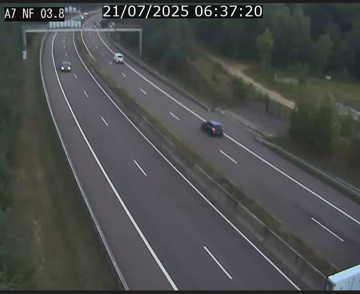 <h2>Webcam autoroute A7 au Luxembourg à la sortie du Tunnel Stafelter vers le Nord</h2>