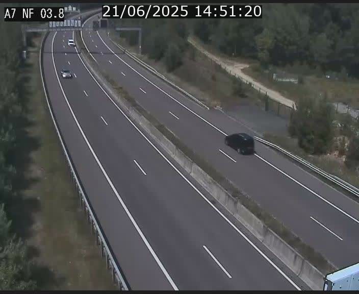 <h2>Webcam autoroute A7 au Luxembourg à la sortie du Tunnel Stafelter vers le Nord</h2>