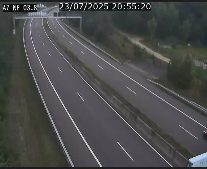 <h2>Webcam autoroute A7 au Luxembourg à la sortie du Tunnel Stafelter vers le Nord</h2>