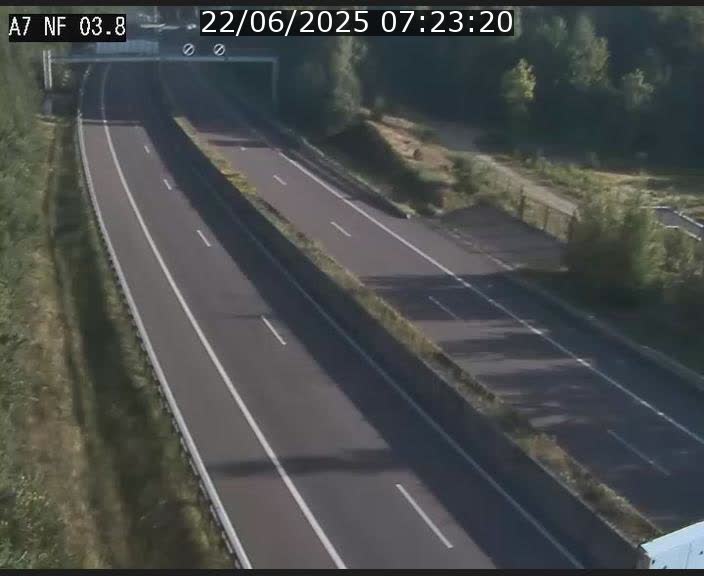 <h2>Webcam autoroute A7 au Luxembourg à la sortie du Tunnel Stafelter vers le Nord</h2>