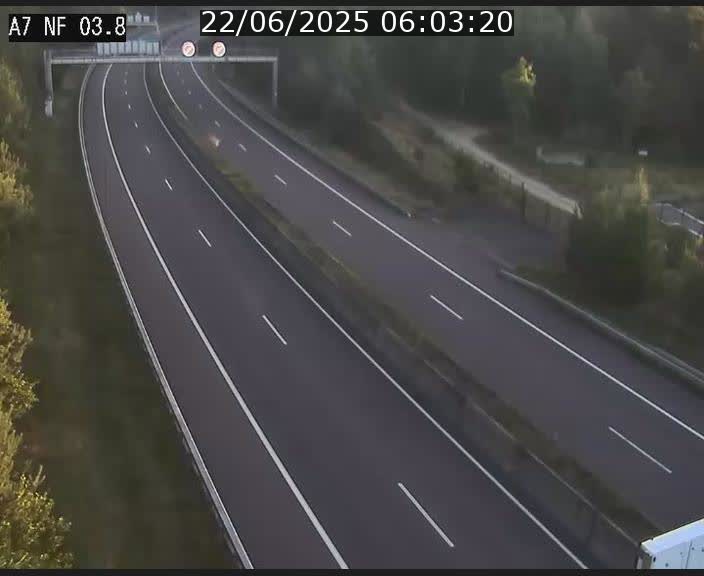 <h2>Webcam autoroute A7 au Luxembourg à la sortie du Tunnel Stafelter vers le Nord</h2>