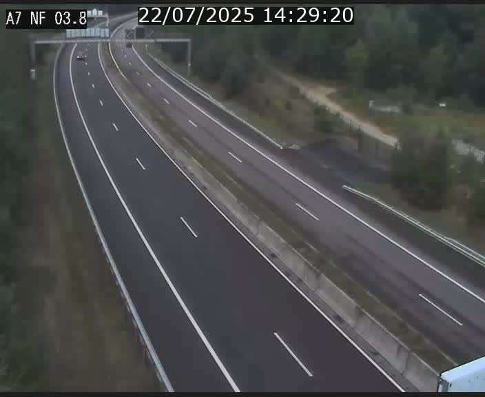 <h2>Webcam autoroute A7 au Luxembourg à la sortie du Tunnel Stafelter vers le Nord</h2>