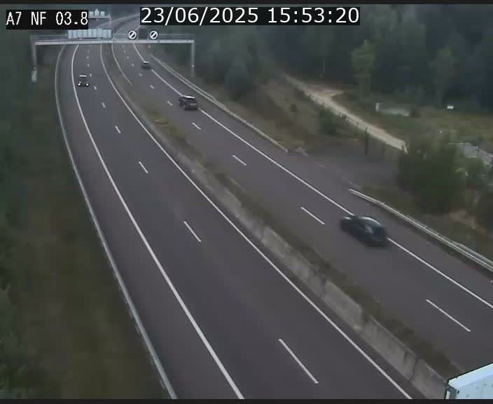 <h2>Webcam autoroute A7 au Luxembourg à la sortie du Tunnel Stafelter vers le Nord</h2>