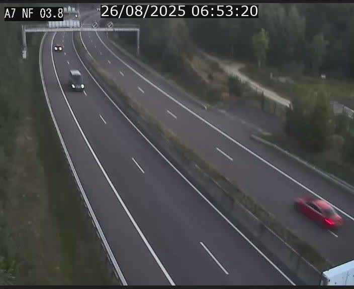 <h2>Webcam autoroute A7 au Luxembourg à la sortie du Tunnel Stafelter vers le Nord</h2>