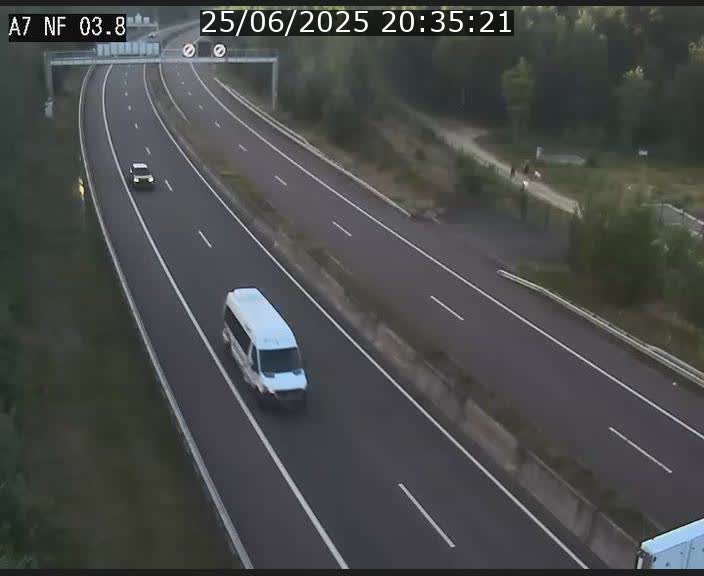 <h2>Webcam autoroute A7 au Luxembourg à la sortie du Tunnel Stafelter vers le Nord</h2>