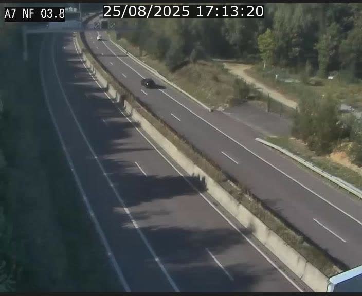 <h2>Webcam autoroute A7 au Luxembourg à la sortie du Tunnel Stafelter vers le Nord</h2>