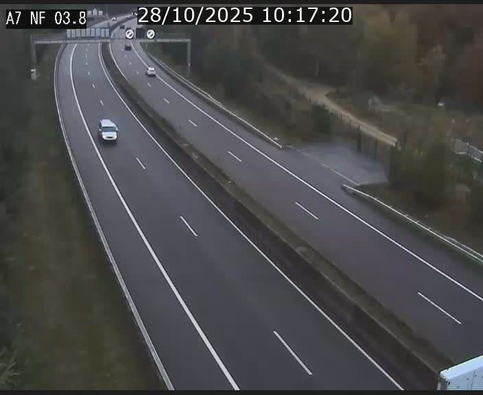 <h2>Webcam autoroute A7 au Luxembourg à la sortie du Tunnel Stafelter vers le Nord</h2>