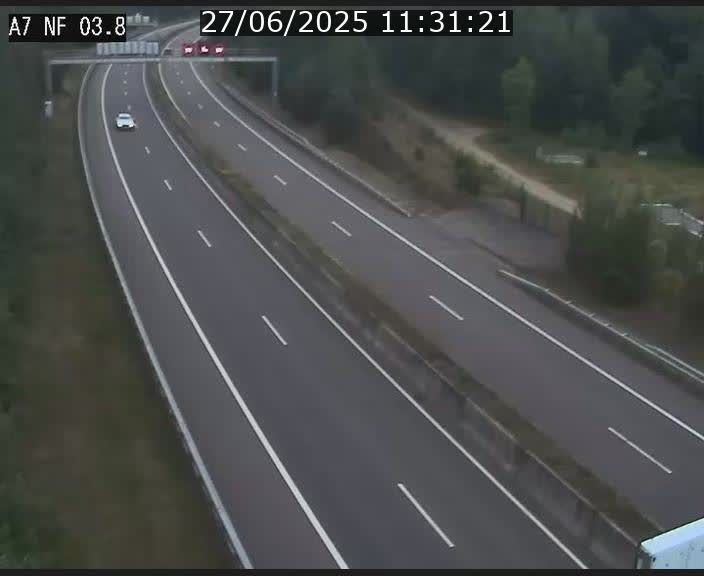 <h2>Webcam autoroute A7 au Luxembourg à la sortie du Tunnel Stafelter vers le Nord</h2>