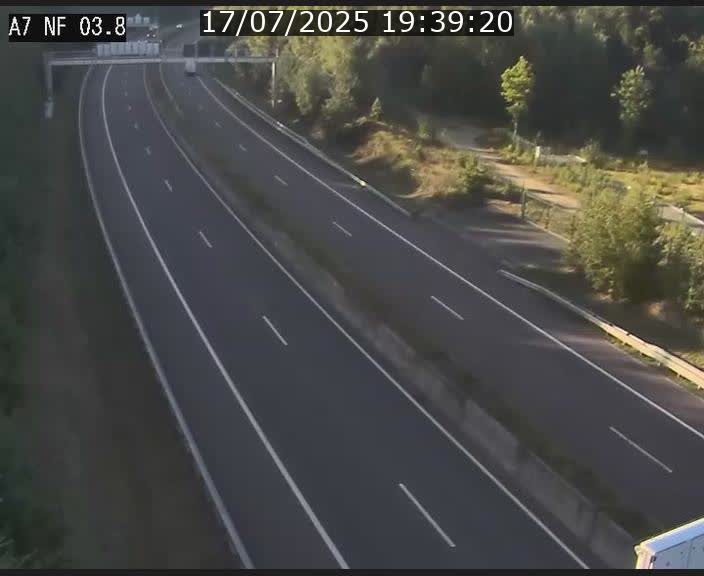 <h2>Webcam autoroute A7 au Luxembourg à la sortie du Tunnel Stafelter vers le Nord</h2>