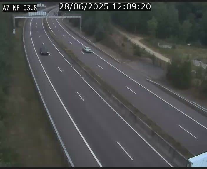 <h2>Webcam autoroute A7 au Luxembourg à la sortie du Tunnel Stafelter vers le Nord</h2>