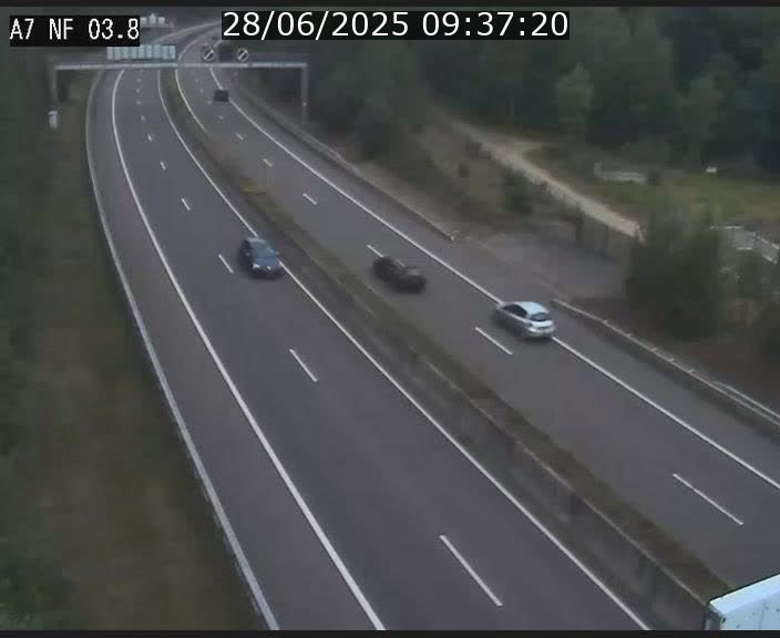 <h2>Webcam autoroute A7 au Luxembourg à la sortie du Tunnel Stafelter vers le Nord</h2>