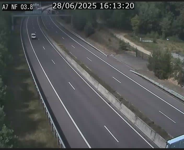 <h2>Webcam autoroute A7 au Luxembourg à la sortie du Tunnel Stafelter vers le Nord</h2>