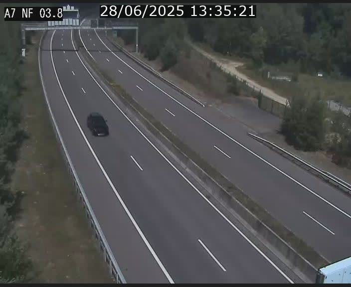<h2>Webcam autoroute A7 au Luxembourg à la sortie du Tunnel Stafelter vers le Nord</h2>