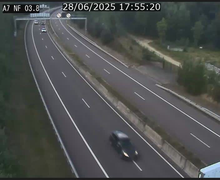 <h2>Webcam autoroute A7 au Luxembourg à la sortie du Tunnel Stafelter vers le Nord</h2>
