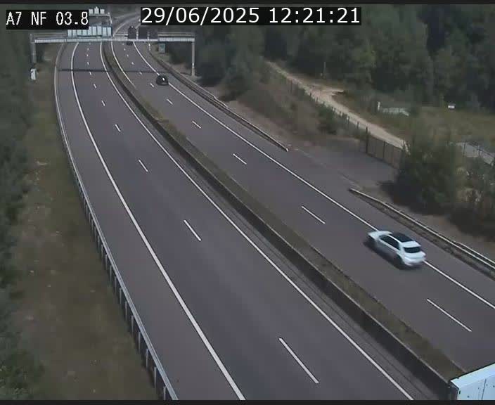 <h2>Webcam autoroute A7 au Luxembourg à la sortie du Tunnel Stafelter vers le Nord</h2>