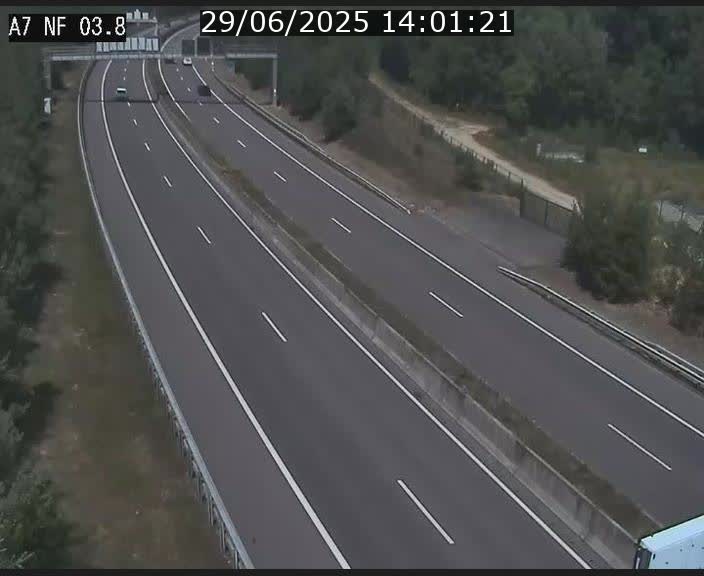 <h2>Webcam autoroute A7 au Luxembourg à la sortie du Tunnel Stafelter vers le Nord</h2>