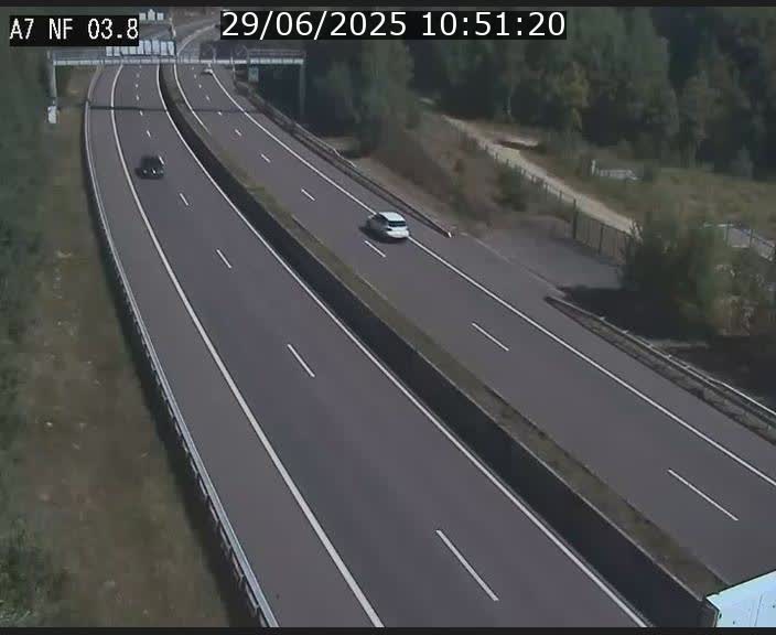 <h2>Webcam autoroute A7 au Luxembourg à la sortie du Tunnel Stafelter vers le Nord</h2>
