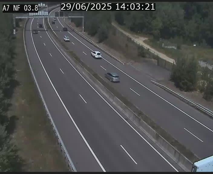 <h2>Webcam autoroute A7 au Luxembourg à la sortie du Tunnel Stafelter vers le Nord</h2>