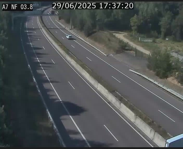 <h2>Webcam autoroute A7 au Luxembourg à la sortie du Tunnel Stafelter vers le Nord</h2>