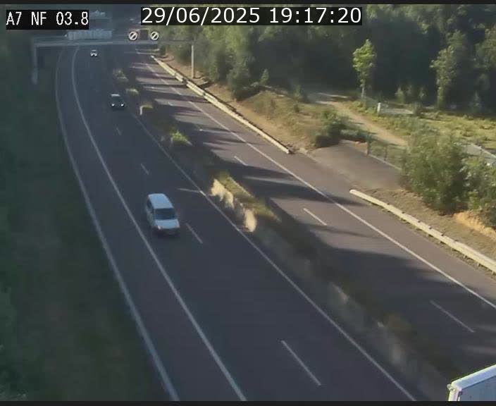 <h2>Webcam autoroute A7 au Luxembourg à la sortie du Tunnel Stafelter vers le Nord</h2>
