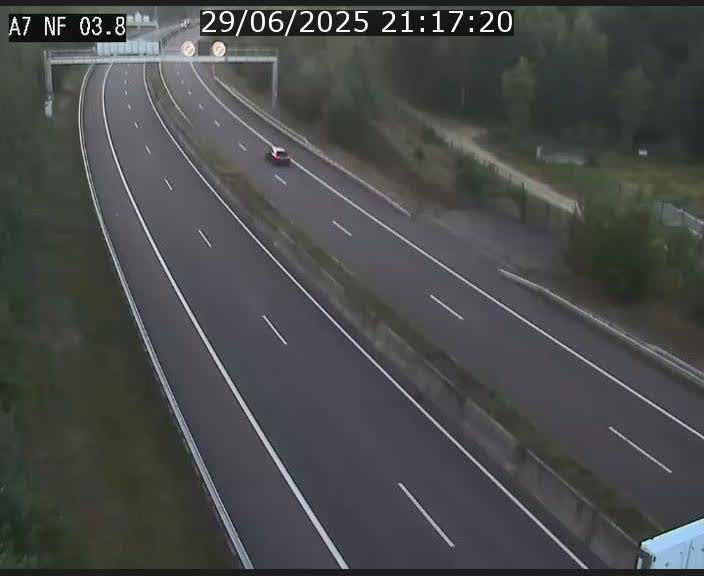 <h2>Webcam autoroute A7 au Luxembourg à la sortie du Tunnel Stafelter vers le Nord</h2>