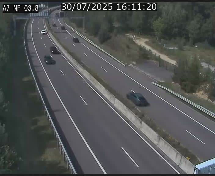 <h2>Webcam autoroute A7 au Luxembourg à la sortie du Tunnel Stafelter vers le Nord</h2>