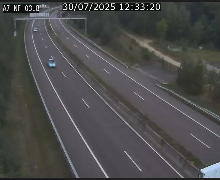 <h2>Webcam autoroute A7 au Luxembourg à la sortie du Tunnel Stafelter vers le Nord</h2>