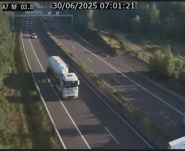 <h2>Webcam autoroute A7 au Luxembourg à la sortie du Tunnel Stafelter vers le Nord</h2>