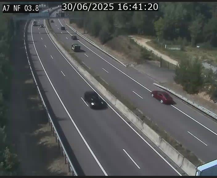 <h2>Webcam autoroute A7 au Luxembourg à la sortie du Tunnel Stafelter vers le Nord</h2>