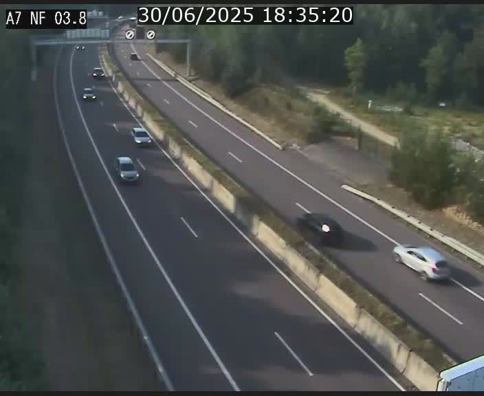 <h2>Webcam autoroute A7 au Luxembourg à la sortie du Tunnel Stafelter vers le Nord</h2>