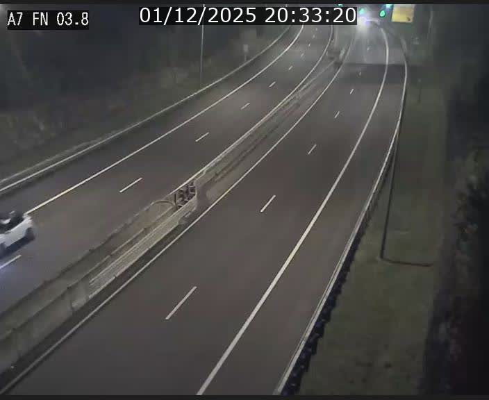 <h2>Caméra autoroute Luxembourg A7 - Passage à gibier Rëngelbour - direction Tunnel Stafelter</h2>