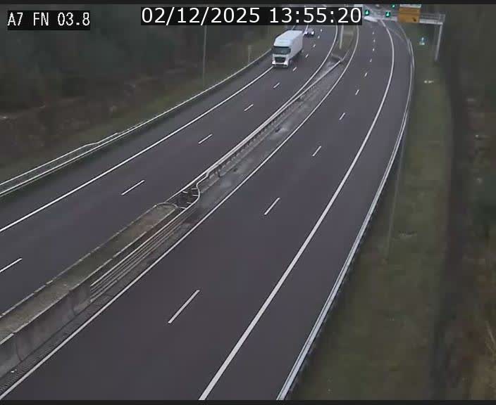 <h2>Caméra autoroute Luxembourg A7 - Passage à gibier Rëngelbour - direction Tunnel Stafelter</h2>