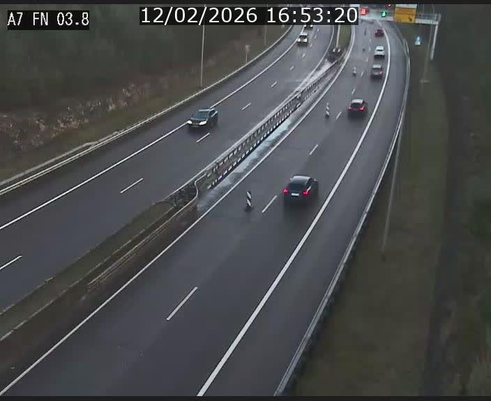 Caméra autoroute Luxembourg A7 - Passage à gibier Rëngelbour - direction Tunnel Stafelter