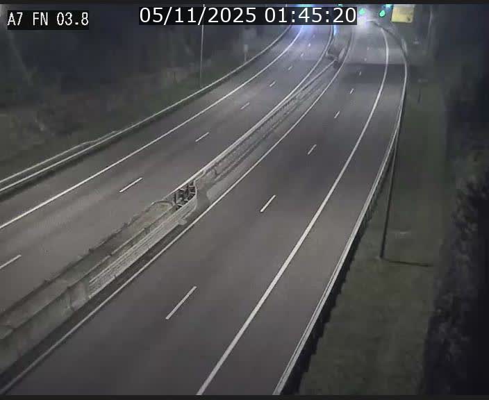 <h2>Caméra autoroute Luxembourg A7 - Passage à gibier Rëngelbour - direction Tunnel Stafelter</h2>