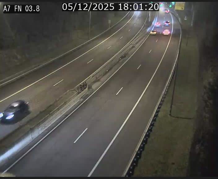 <h2>Caméra autoroute Luxembourg A7 - Passage à gibier Rëngelbour - direction Tunnel Stafelter</h2>