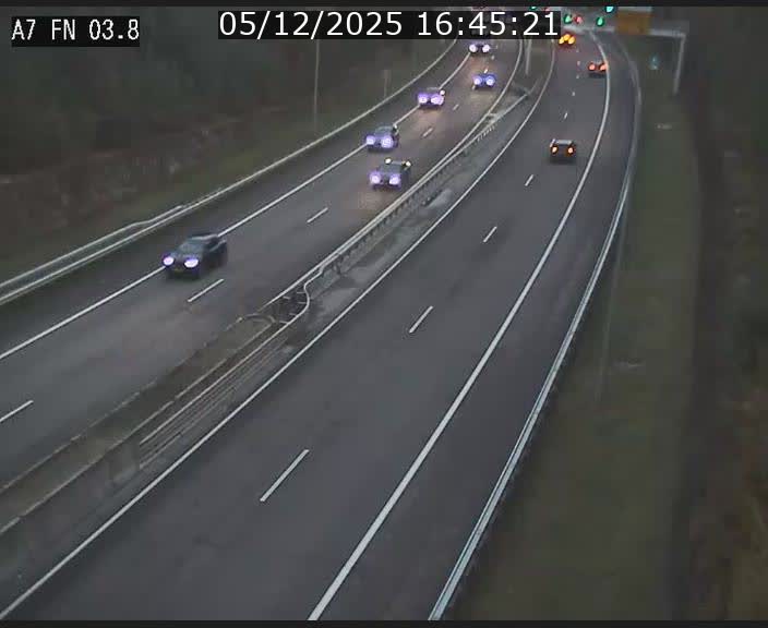 <h2>Caméra autoroute Luxembourg A7 - Passage à gibier Rëngelbour - direction Tunnel Stafelter</h2>