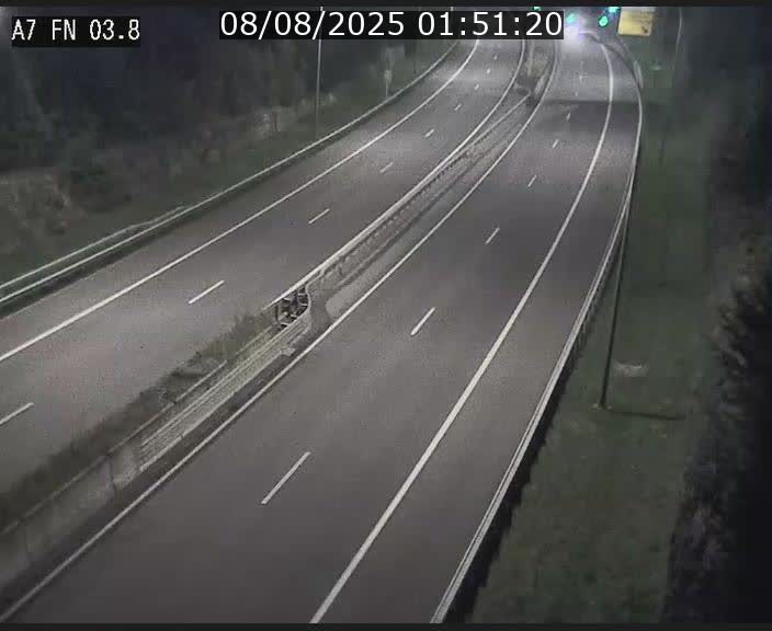 <h2>Caméra autoroute Luxembourg A7 - Passage à gibier Rëngelbour - direction Tunnel Stafelter</h2>