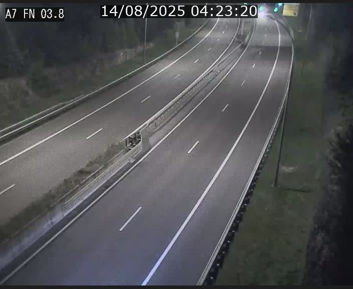 <h2>Caméra autoroute Luxembourg A7 - Passage à gibier Rëngelbour - direction Tunnel Stafelter</h2>