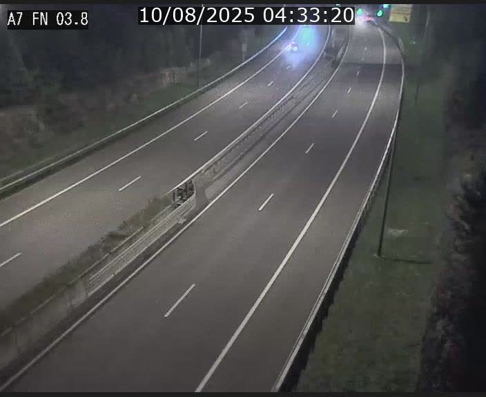 <h2>Caméra autoroute Luxembourg A7 - Passage à gibier Rëngelbour - direction Tunnel Stafelter</h2>