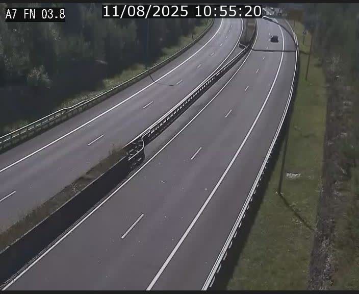 <h2>Caméra autoroute Luxembourg A7 - Passage à gibier Rëngelbour - direction Tunnel Stafelter</h2>