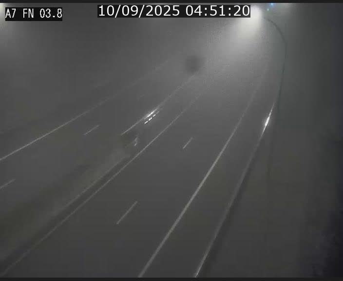 <h2>Caméra autoroute Luxembourg A7 - Passage à gibier Rëngelbour - direction Tunnel Stafelter</h2>