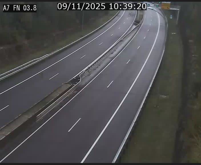 <h2>Caméra autoroute Luxembourg A7 - Passage à gibier Rëngelbour - direction Tunnel Stafelter</h2>
