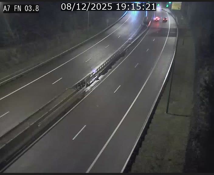 <h2>Caméra autoroute Luxembourg A7 - Passage à gibier Rëngelbour - direction Tunnel Stafelter</h2>