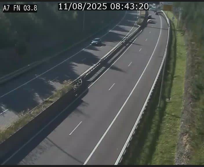<h2>Caméra autoroute Luxembourg A7 - Passage à gibier Rëngelbour - direction Tunnel Stafelter</h2>