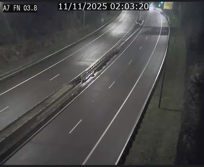 Caméra autoroute Luxembourg A7 - Passage à gibier Rëngelbour - direction Tunnel Stafelter