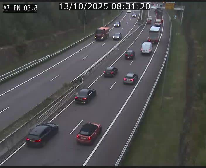 <h2>Caméra autoroute Luxembourg A7 - Passage à gibier Rëngelbour - direction Tunnel Stafelter</h2>